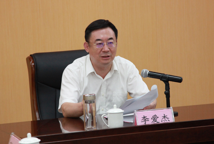 李书记.jpg