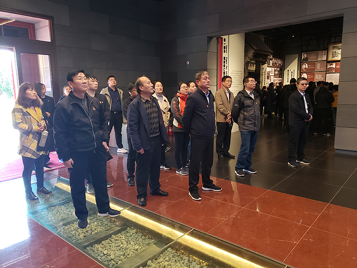 微信图片_20181109180046.jpg
